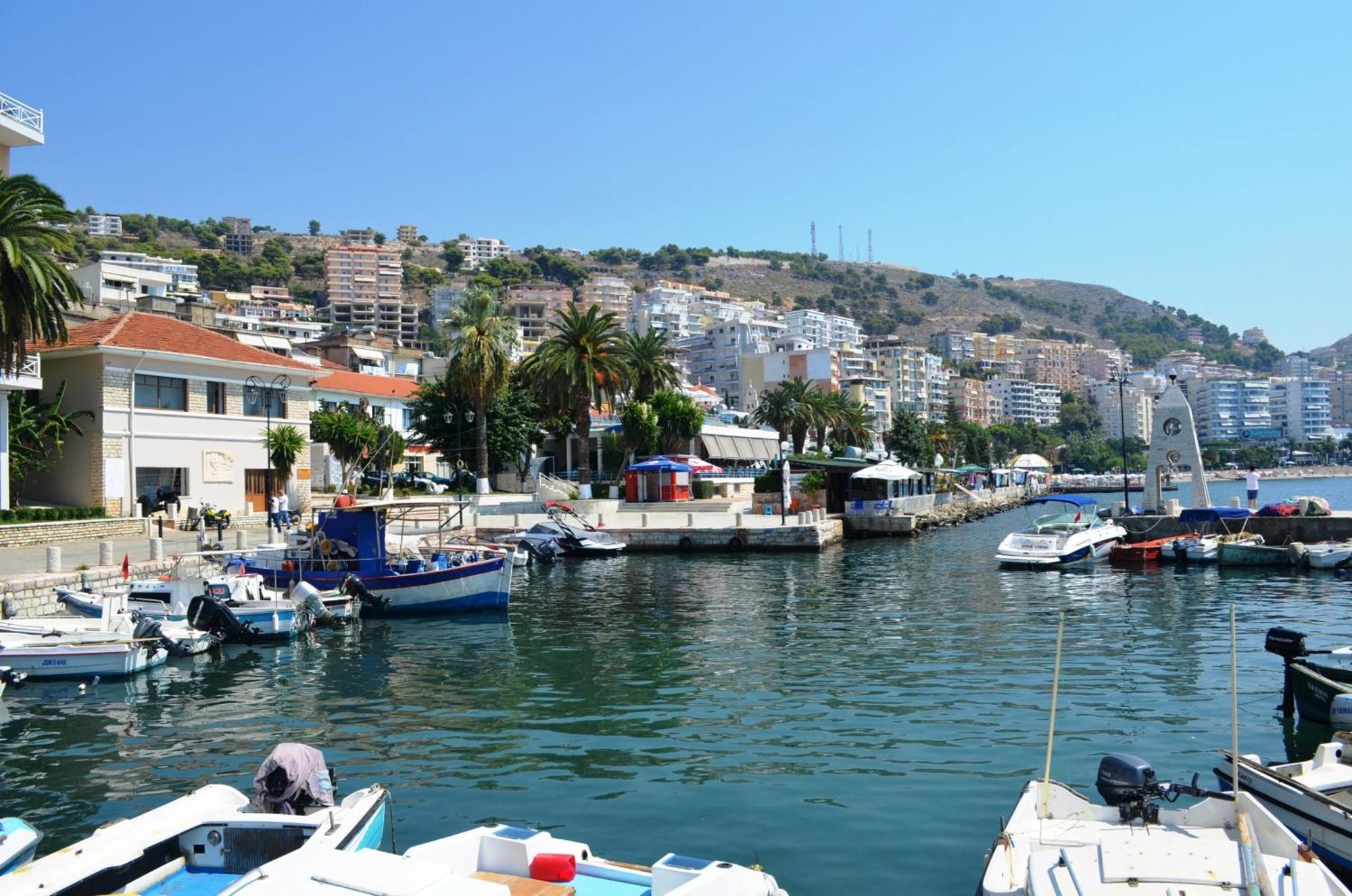 Apartamento Sunset Tarraces Sarandë Exterior foto